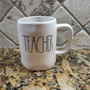 NWT Rae Dunn TEACHER Mug